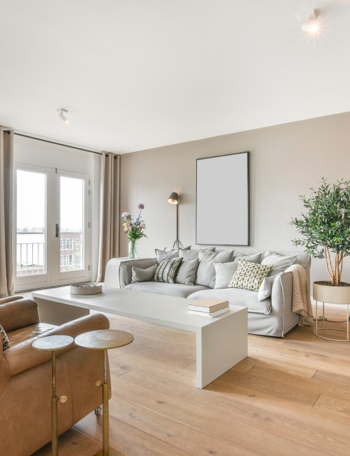 부산 감천마을 감성, 따뜻한 북카페 …